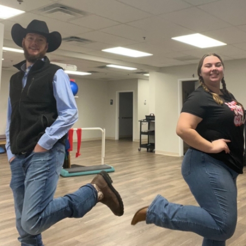 Join-our-team-amber-hill-physical-therapy-centers-frederick-damascus-jefferson-thurmont-monrovia-new-market-md